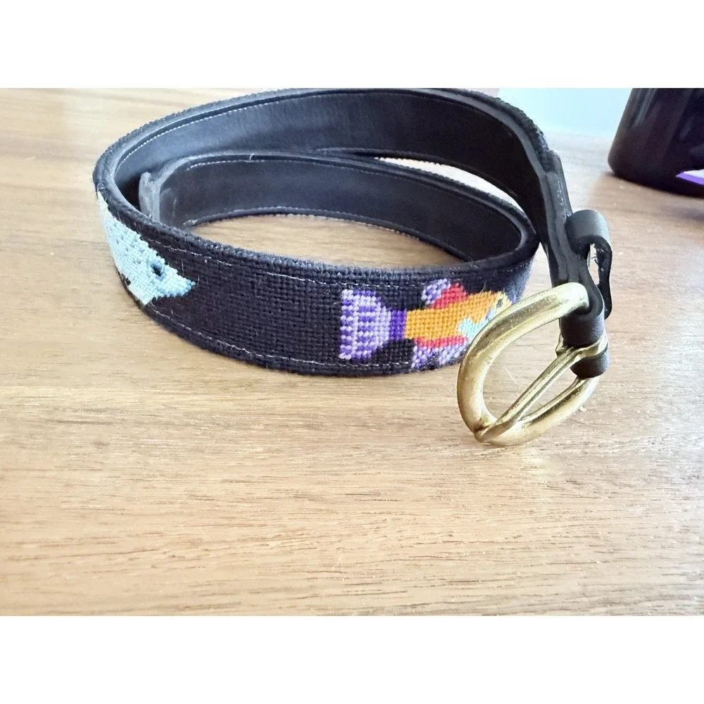 Handmade belt Needlepoint Fish  Mahi Leather Canvas Brass Buckle USA Sz 32 S/M